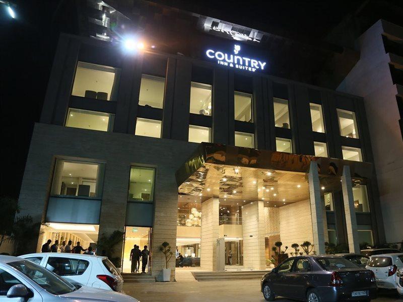 Country Inn & Suites By Radisson Chandigarh Zirakpur Exterior foto